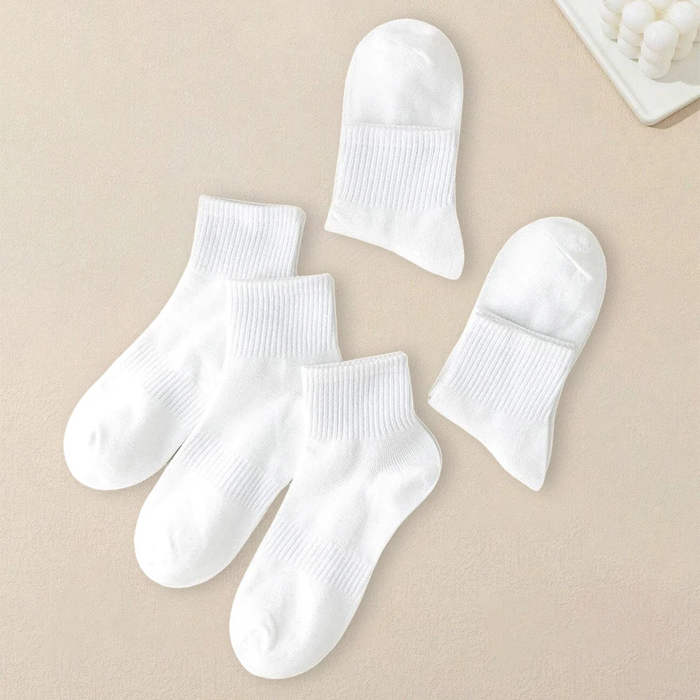 5 pares de calcetines de Color sólido para hombre, calcetines cortos informales de verano Unisex versátiles a la moda, calcetines de longitud media para parejas de otoño e invierno