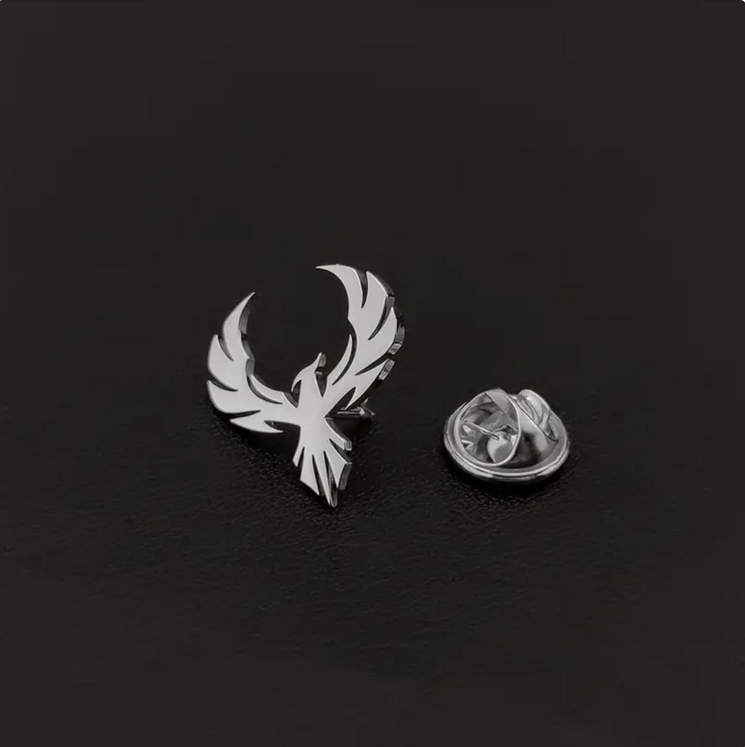 Broche de acero inoxidable para hombre, insignia de estilo Fénix de moda para traje