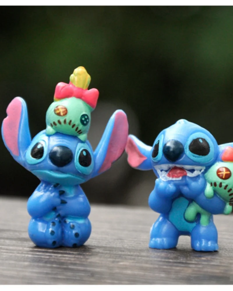 Miniso 6 ชิ้น Lilo & Stitch การ์ตูนน่ารักรูปคอลเลกชันอะนิเมะเดสก์ท็อปเครื่องประดับเค้กวันเกิดตกแต่งของเล่นเด็กของขวัญ