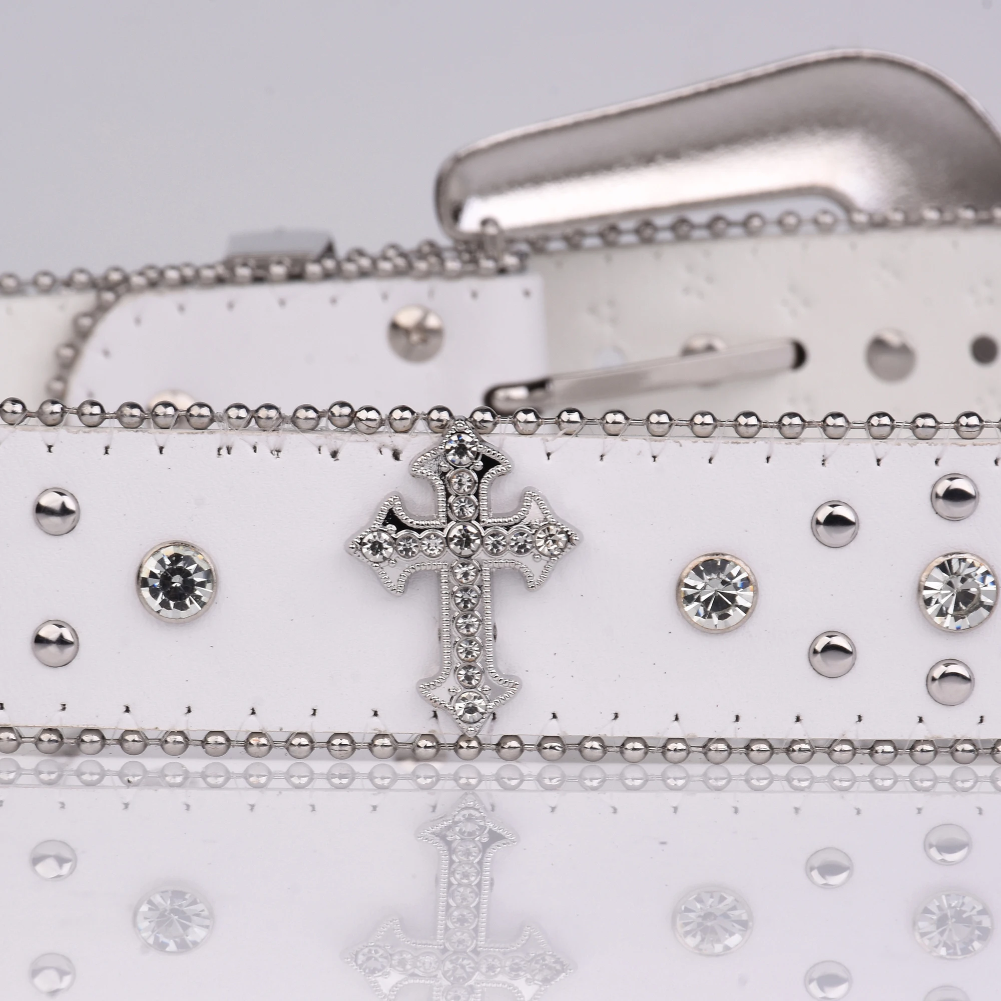 Cinturón blanco con diamantes de imitación Punk para mujer y hombre, moda vaquera occidental, joyería para mujer, diseño de moda, cinturón vaquero Y2K