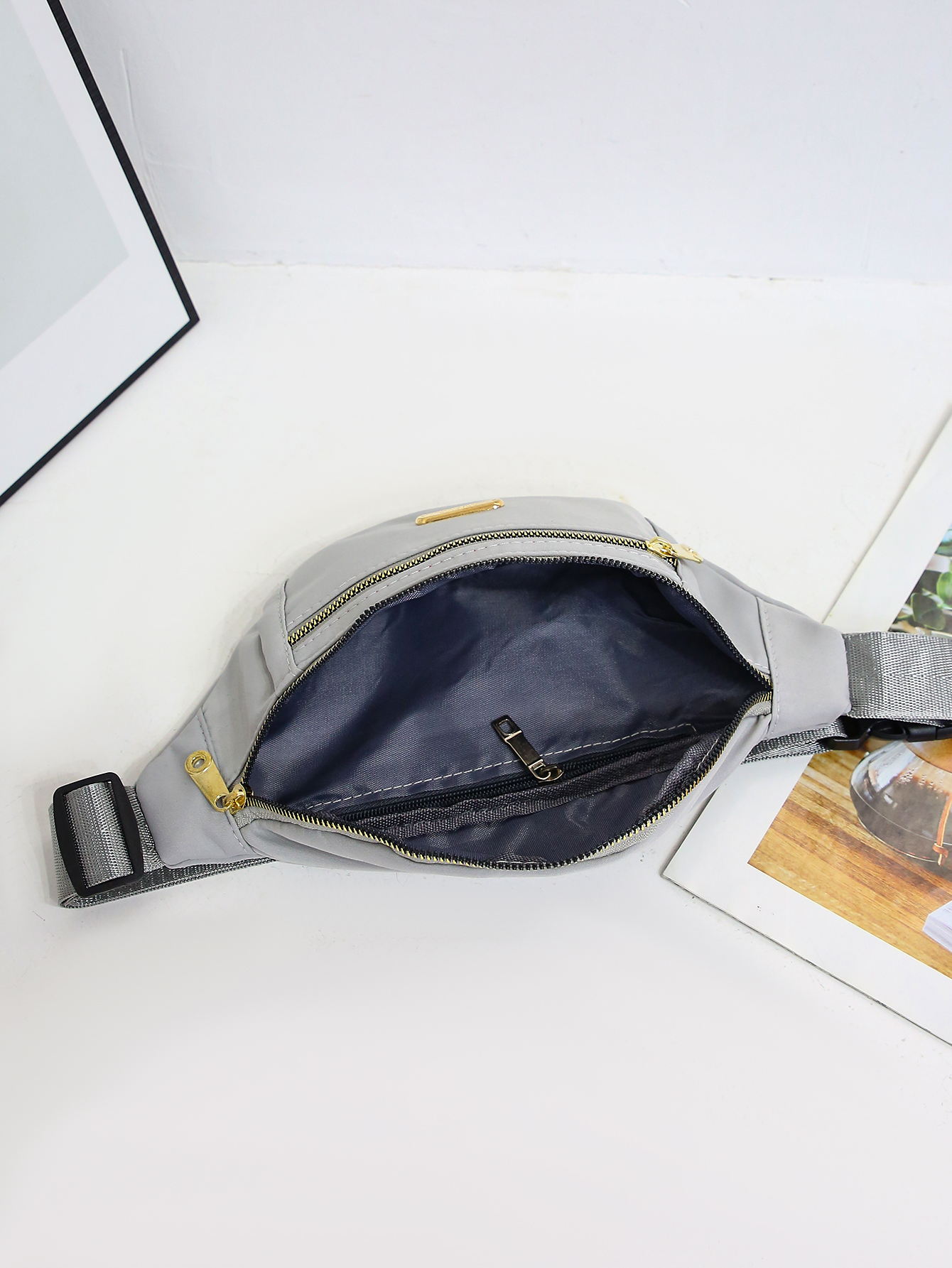 Fanny Pack for Women Men Water Resistant Large Hiking Waist Bag Pack Carrying All Phones for Running Walking Traveling