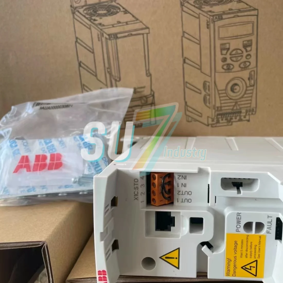 Convertidor de frecuencia ACS355-01E-04A7-2 ACS355-01E-06A7-2 Nuevo en almacén