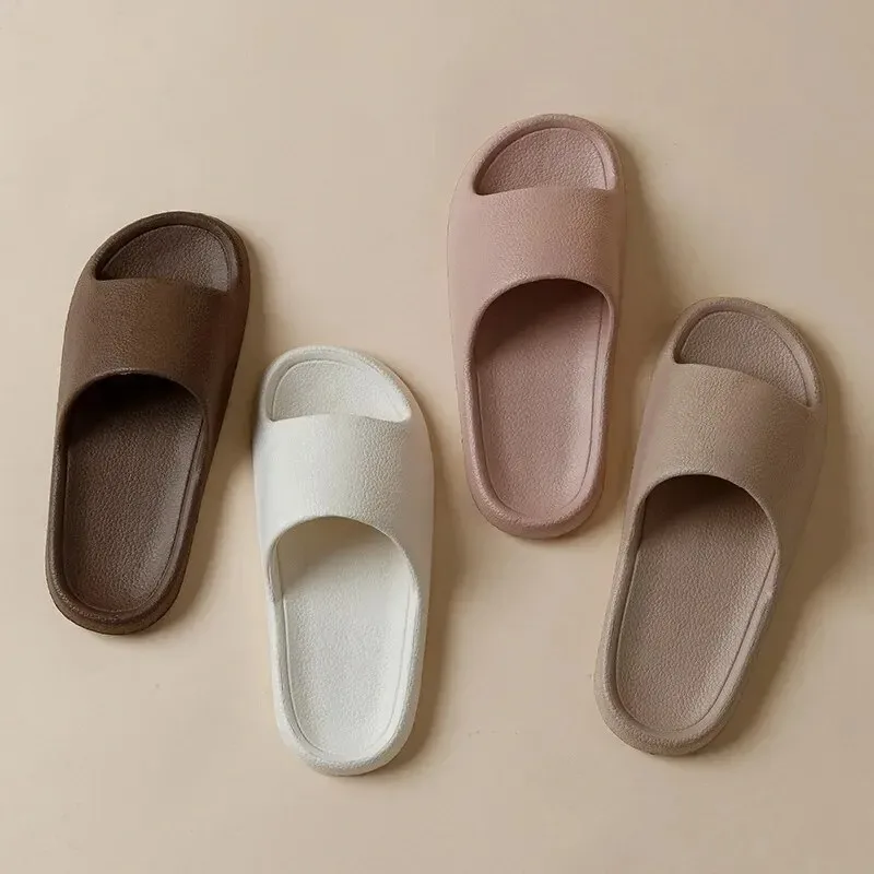 Pantofole da bagno per la casa in EVA leggera e piatta con suola in EVA super morbida di alta qualità, scarpe da doccia per scivoli da interno per coppie, massaggio confortevole