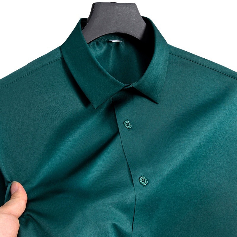 Camisa de verano, camisa blanca brillante sin planchar para hombre, camisa de negocios informal sin costuras de alta gama de seda helada resistente a las arrugas para hombre