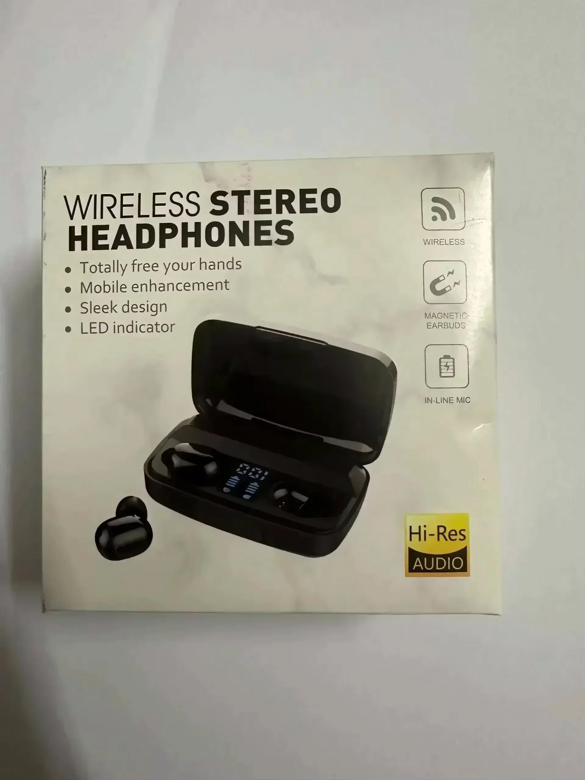 2024 AP 4nd Cuffie Bluetooth Ricarica wireless Supporta IOS18 Auricolari Interfaccia USB-C Cuffie originali per telefoni