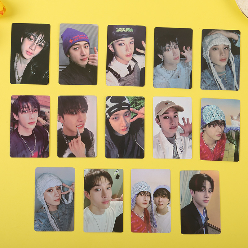 KPOP Korean Idols Photocard HYUNJIN FELIX Changbin Bangchan ATE Album Lomo Cards Photobook Card Poster Postcard Fans Collection