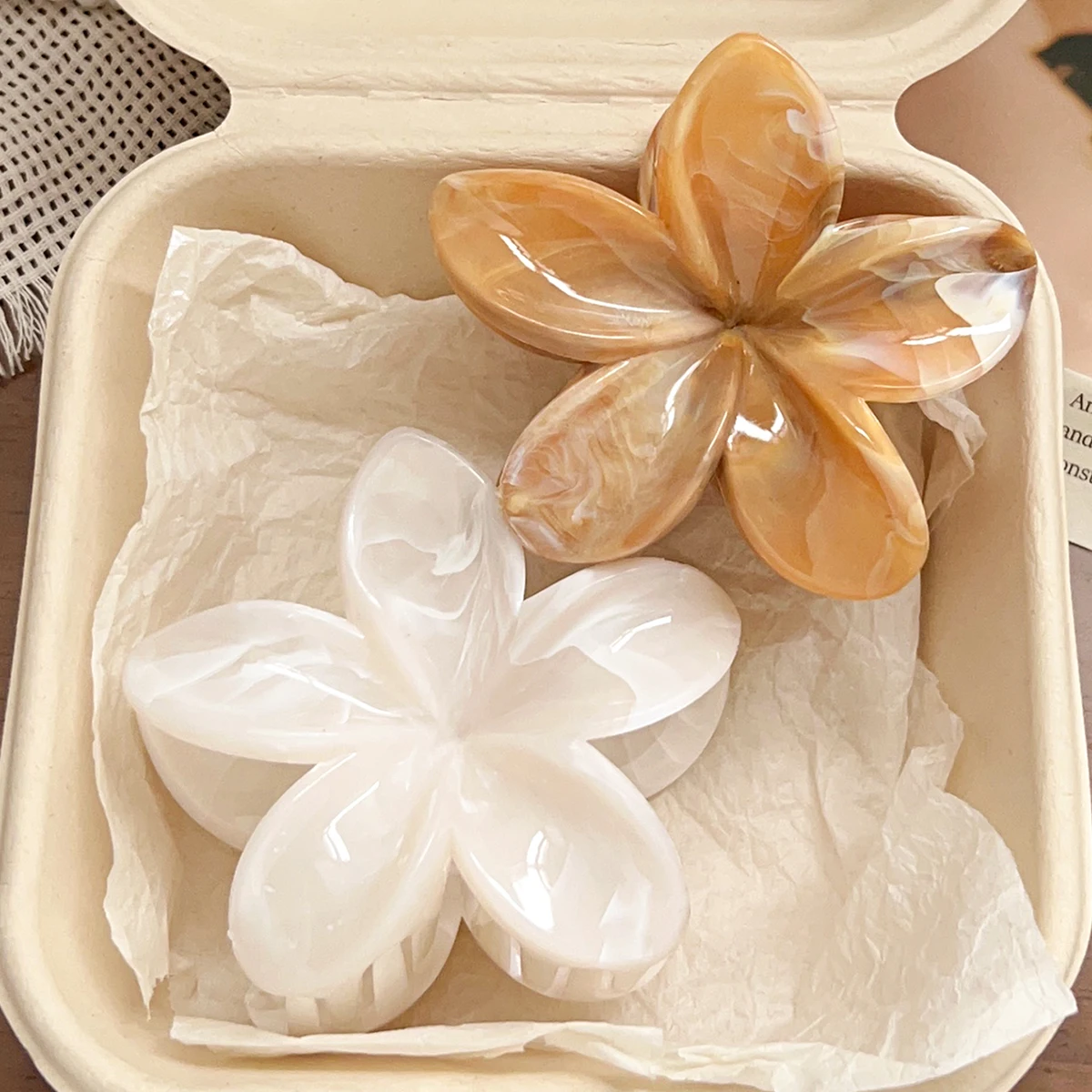 Grampos de garra de flor havaiana para mulheres, grampos de garra de cabelo de flor de veia de mármore para cabelos finos, acessórios de cabelo de praia bonitos