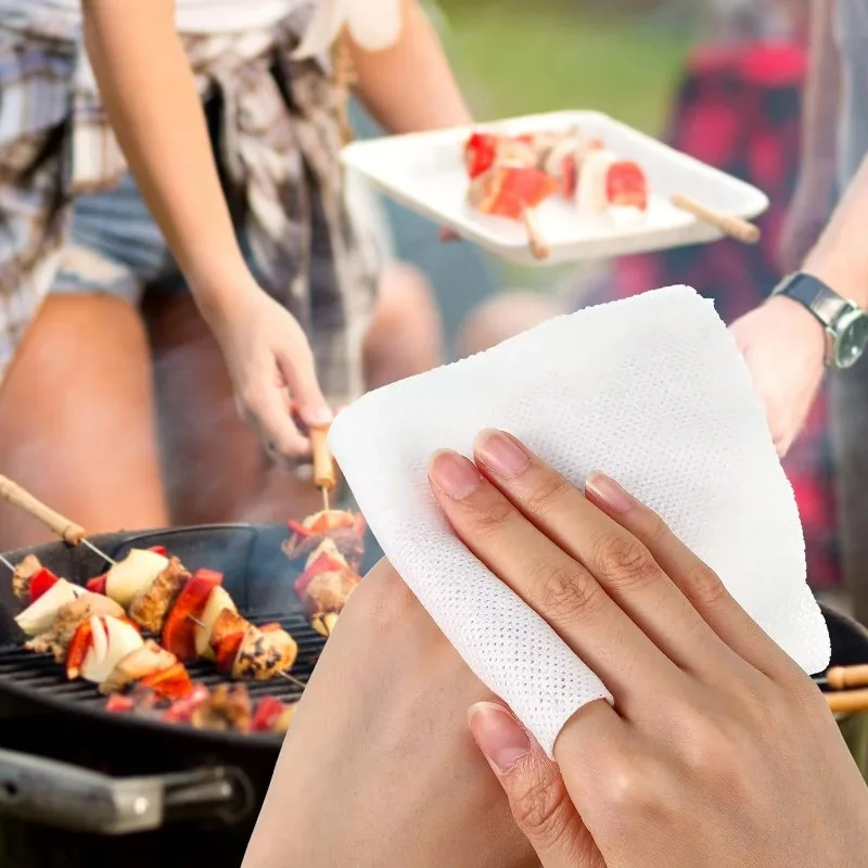 100 Uds toalla comprimida suave desechable moneda tejido portátil Mini toalla comprimida absorbente viaje barbacoa Camping al aire libre