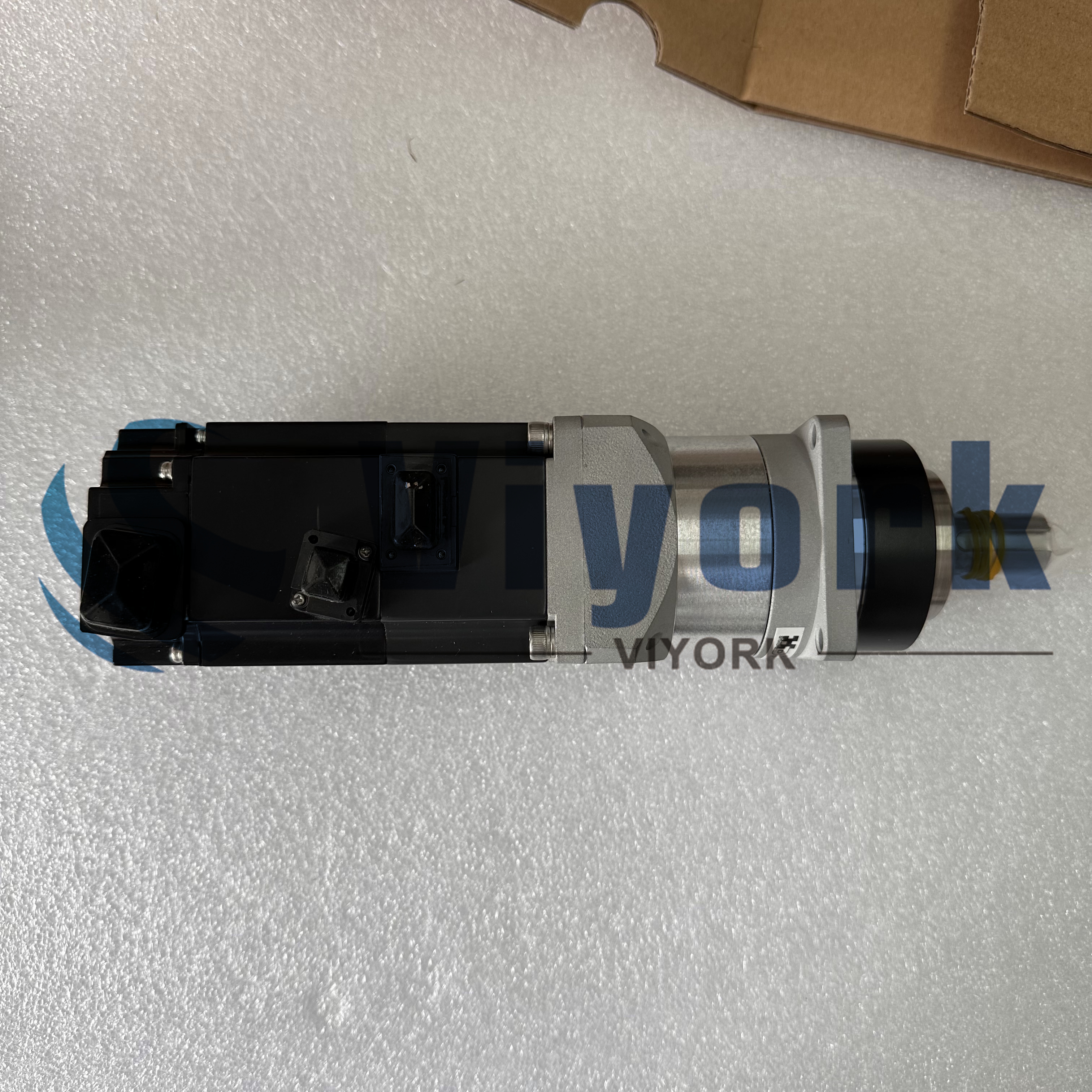 HF-KP23BG7K AC SERVO MOTOR WITH GEAR RATIO 1:11 200W 3000RPM 1.4A NEW