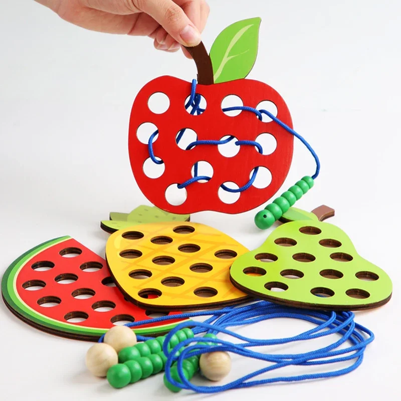 Giocattolo con allacciatura in legno Frutta educativa Attività di infilatura Puzzle Studiare Abilità motoria fine Set di giocattoli per auto per i più piccoli Miglior regalo per bambini