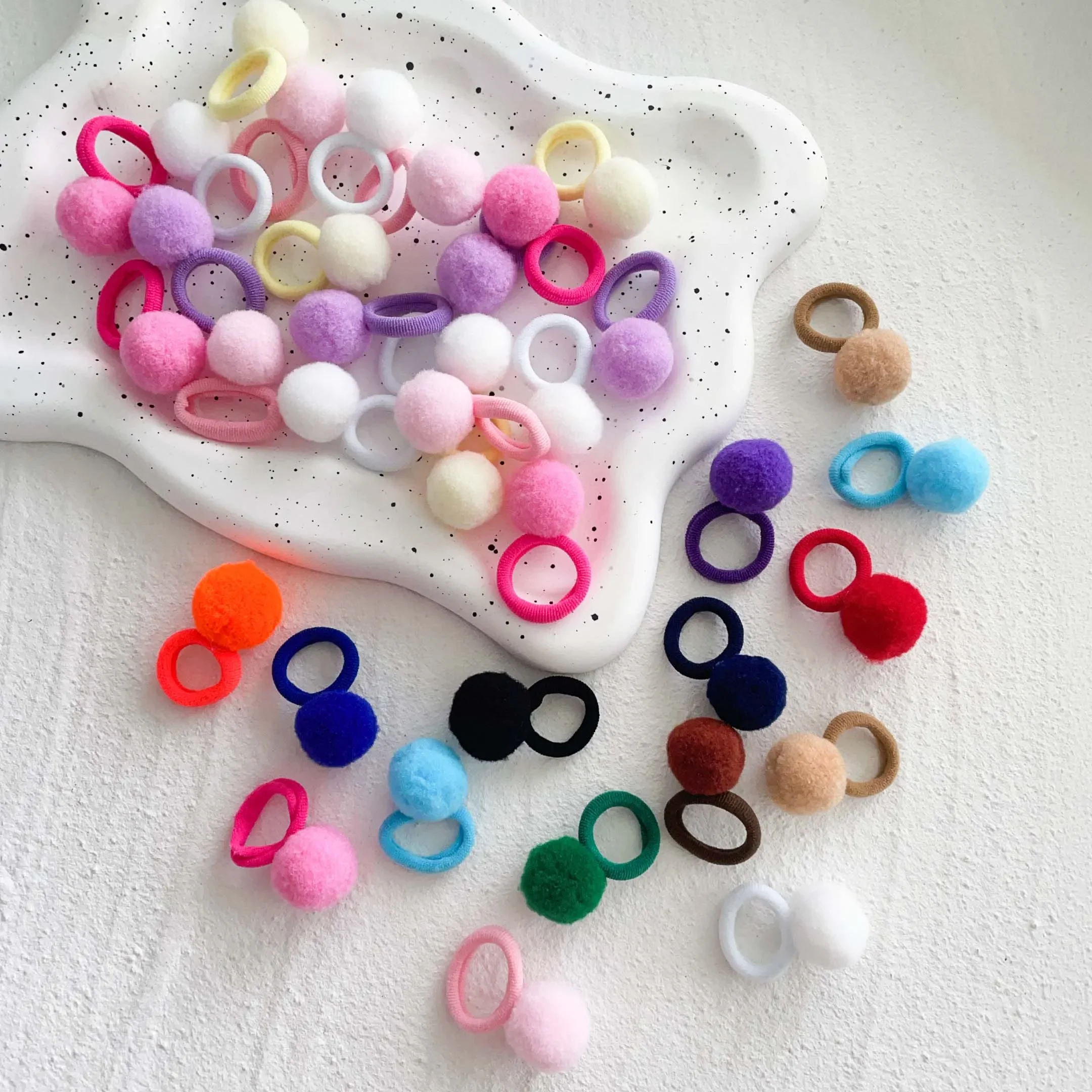 10 pçs crianças elásticos faixas de cabelo meninas bola de pelúcia faixa de borracha para crianças doces scrunchie laços de cabelo clipe acessórios de cabelo do bebê