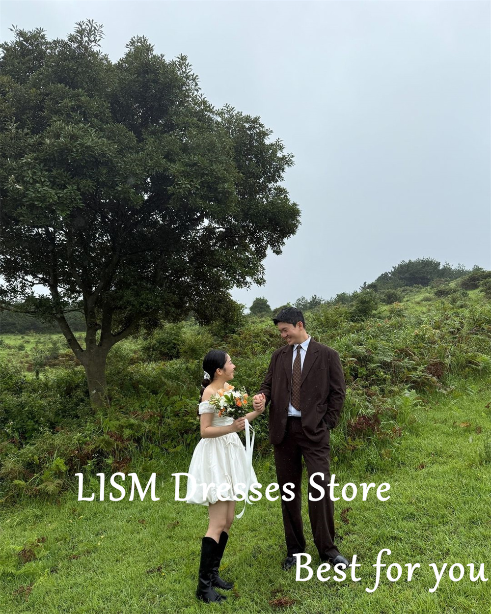 Lism ชุดเดรสสั้นเปิดไหล่สำหรับเจ้าสาว, ชุดเดรสสั้นเปิดไหล่สำหรับถ่ายภาพสไตล์เกาหลีออกแบบได้ตามต้องการ
