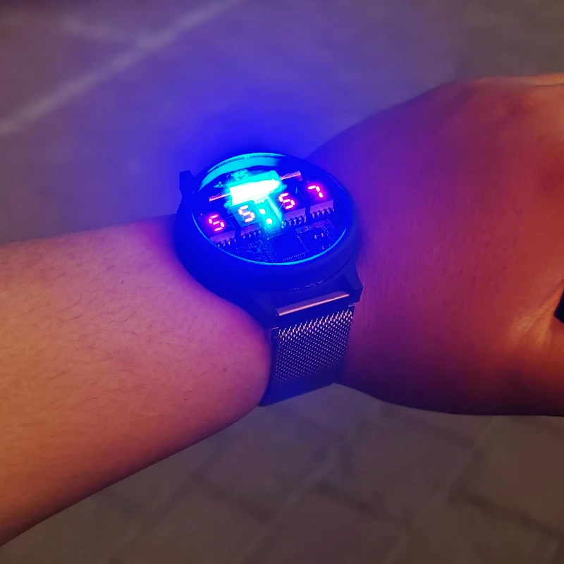 Homemade Bluetooth watch, can be operated by connecting to a mobile app for Type C charging