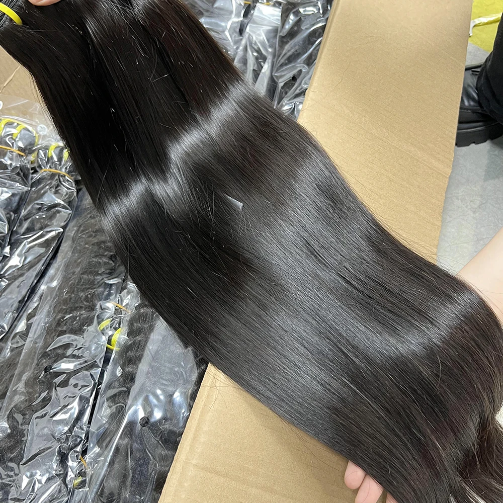 การรวมกลุ่มผมมนุษย์ตรงกระดูก 12A เกรด 100% ที่ยังไม่ได้ดิบนามสกุลผมผ้าบริสุทธิ์เวียดนาม # 1B สีดําธรรมชาติ