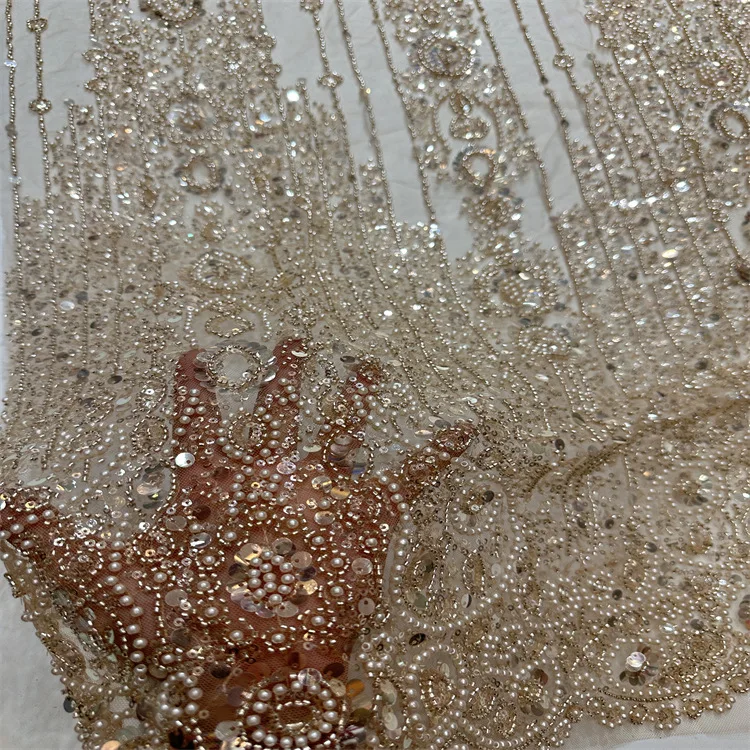 Модная кружевная ткань цвета шампанского с золотыми сетчатыми нитями и блестками