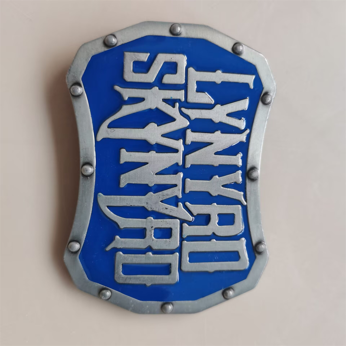 Gürtelschnalle mit englischem Buchstaben für Rockmusik