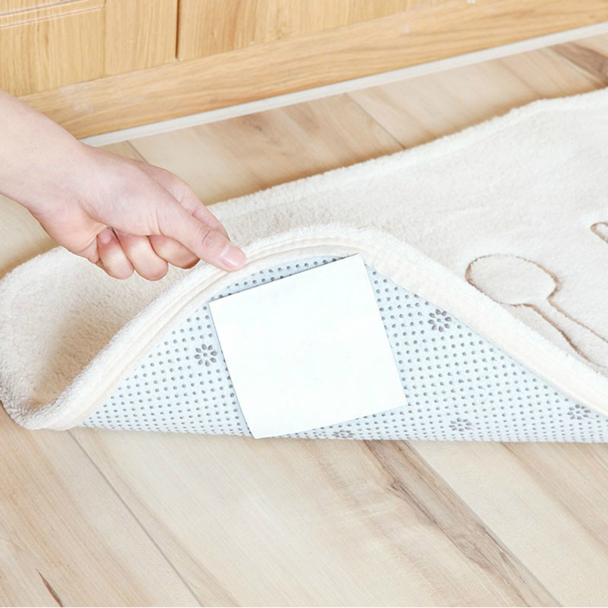 12Pcs Anti Slip Square Carpet Corners Double Sided Non Slip Adhesive Hook Loop Easy Install Floor Mat Sticker