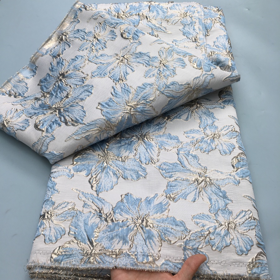 2025 Afrikaanse jacquard kant stof vergulden Nigeriaanse brokaat kant stof hoge kwaliteit 5 yards voor Franse trouwjurk naaien A4261