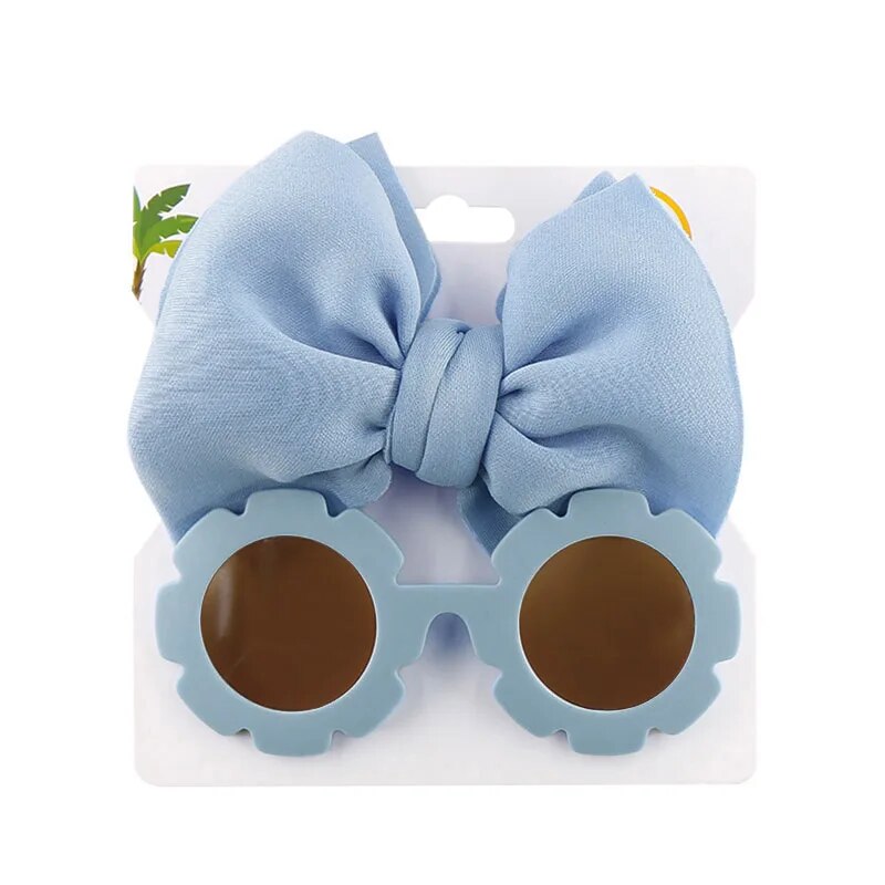 2 ピース/セットベビーサングラスヘアバンドセット花の形の子供メガネ漫画弓ヘッドバンドセット