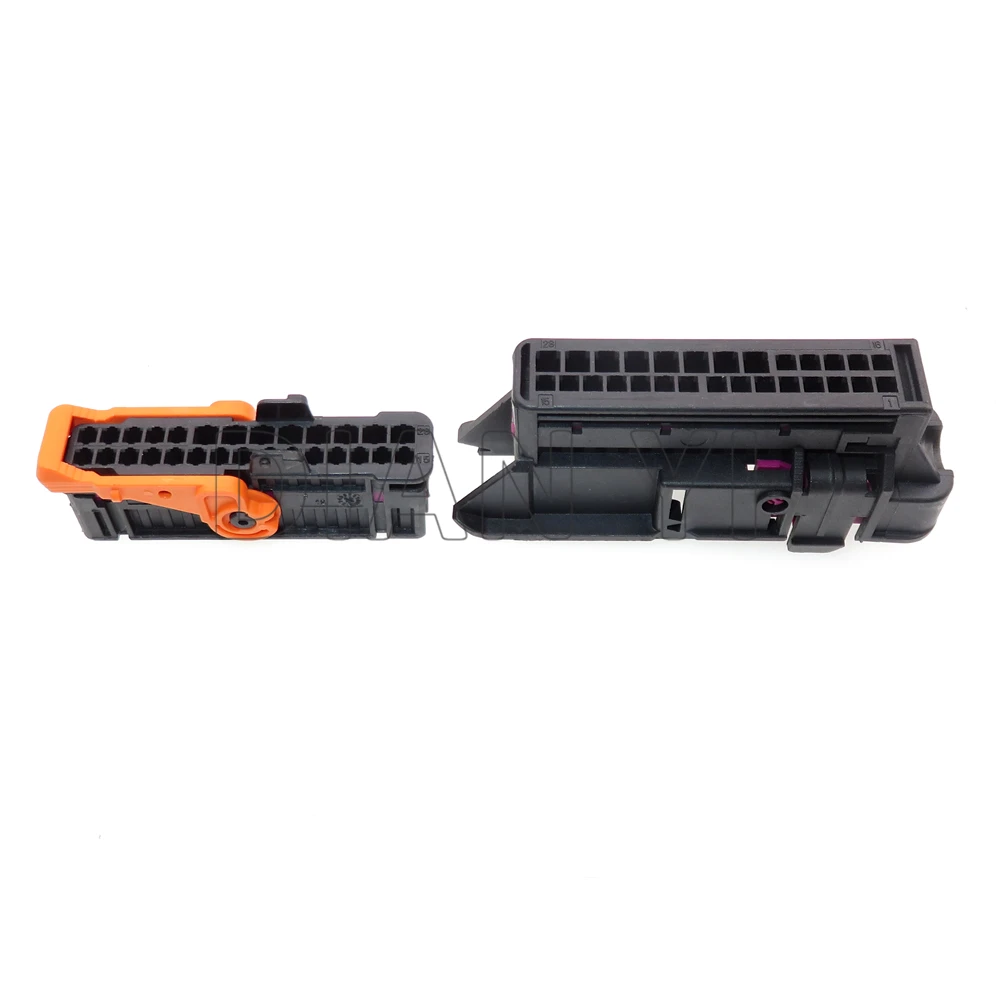 1 Juego de 28 vías para automóvil, adaptador sin sellado 1K0937722 1K0837702, conector compuesto automático 1813113-1 1813108-1, enchufe de Cable de coche