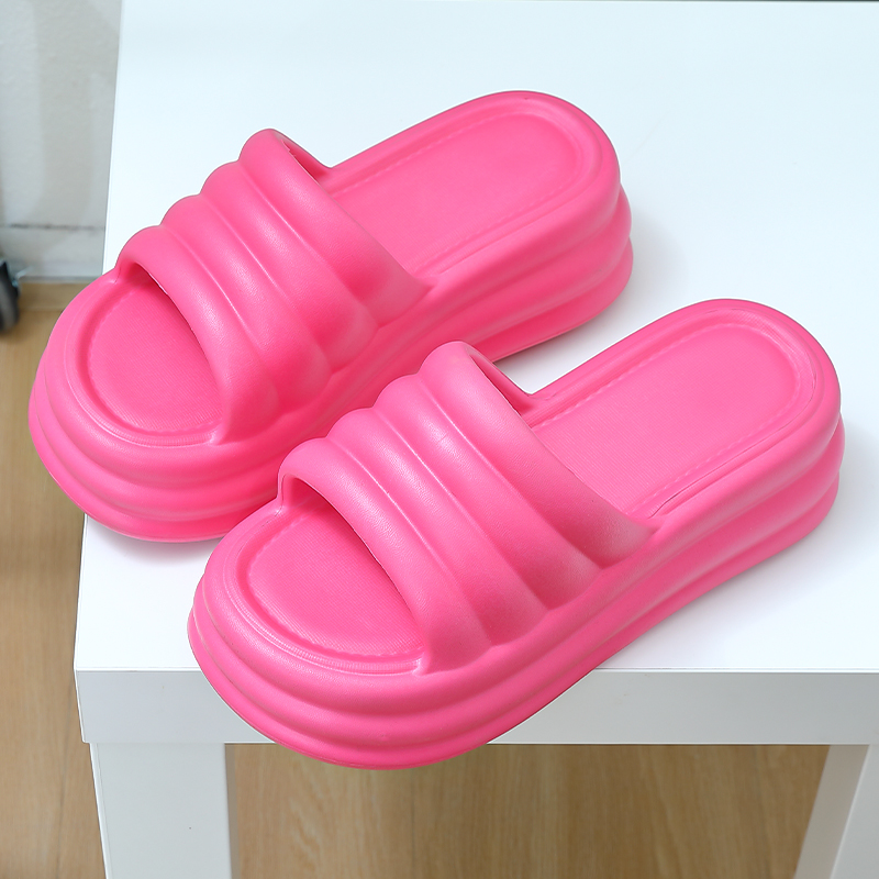 รองเท้าแตะแพลตฟอร์มหนาสำหรับผู้หญิง Comfort ฤดูร้อนพื้นรองเท้านุ่มรองเท้าแตะรองเท้าแตะชายหาดสไลด์พื้นหนาของผู้หญิงกันลื่น