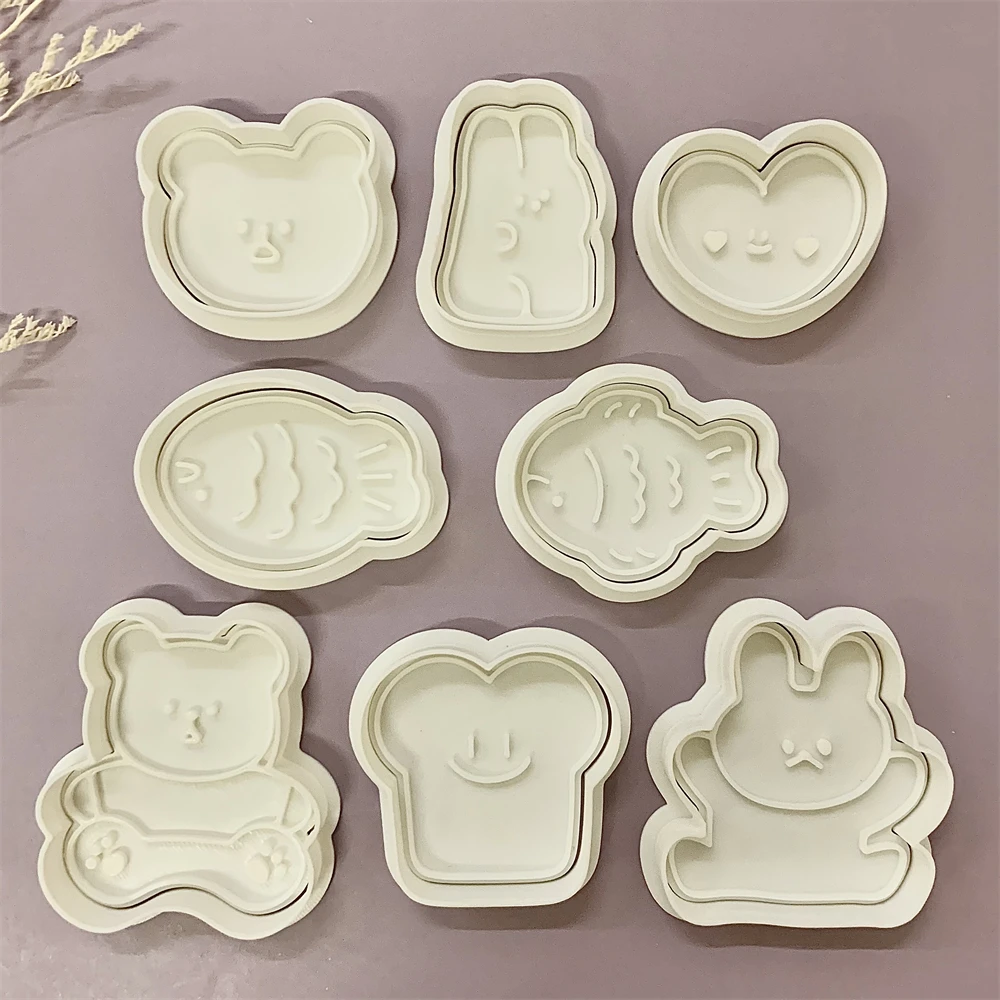 Cute Animal Cookie Embossing Stamp Fish Bear Rabbit Cake Mold Love Heart Shaped Cartoon Biscuit Mold Baking Biscuit Cutters