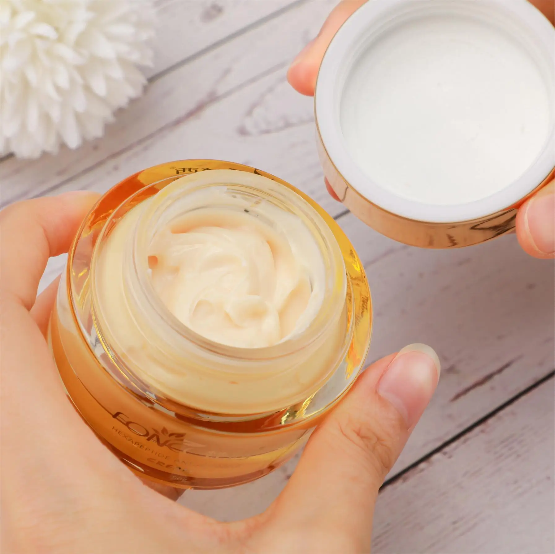 Fonce Hexapeptide Pace Cream, โลชั่นบำรุงและให้ความชุ่มชื้นซึมซับ50กรัม