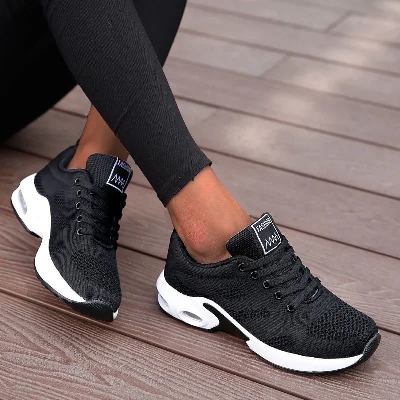 Femmes plate-forme espadrilles décontractées chaussures maille respirant chaussures de course gros sport d'été Tenis chaussures 2024 luxe vulcaniser chaussures