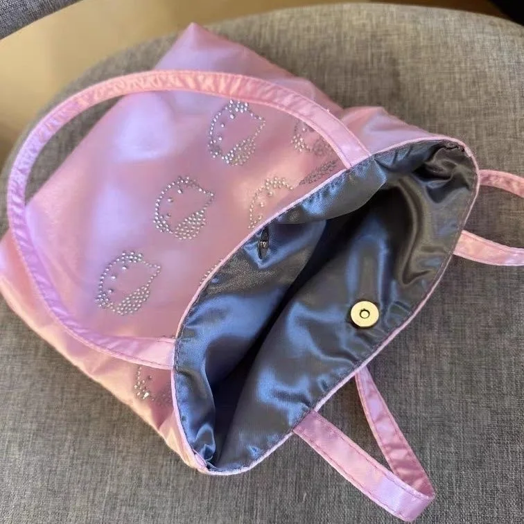 2025 Hot Diamond Shoulder Bag with Silk Surface Cute and High End Tote Versatile Handheld for Girls Large Capacity