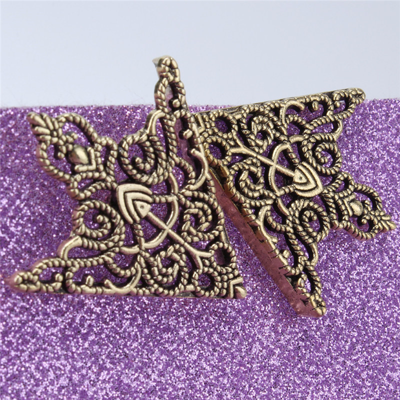 Mode Hemd Kragen Brosche Pin Ecke Schnallen Vintage Krone Hohl muster für Männer Frauen Ecke Kleidung Accessoires