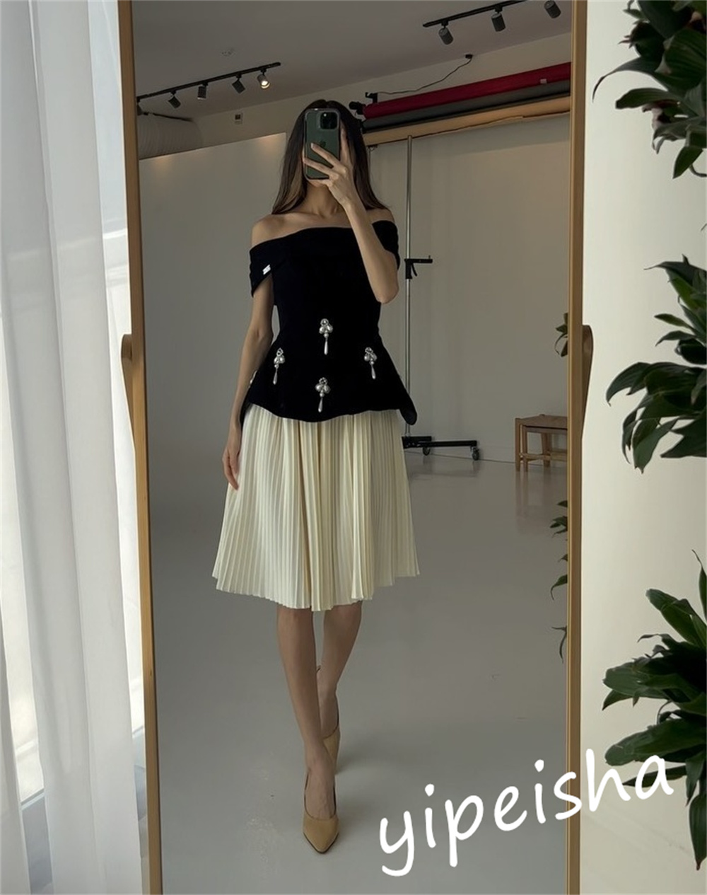 膝丈のウエディングドレス,パールのセレブの空中ブランコ,ボートネック,カスタムメイド,Jiayigong