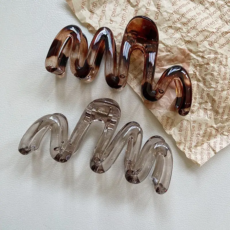 Damskie faliste, błyszczące, bursztynowo-brązowe 11 cm/4,33 cala, duże, lekkie, plastikowe spinki do włosów, eleganckie, minimalistyczne akcesoria do włosów