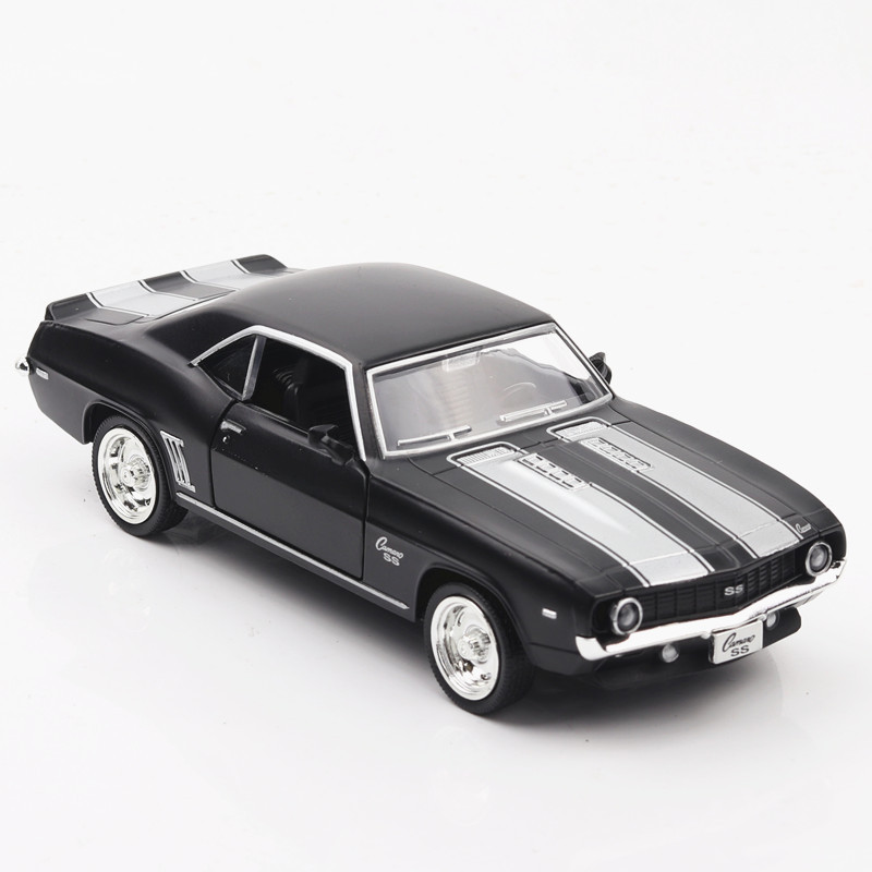 1:36 Chevrolet USA 1969 Camaro SS Vintage negro mate Diecast Metal coche modelo de juguete para colección regalo niños A318