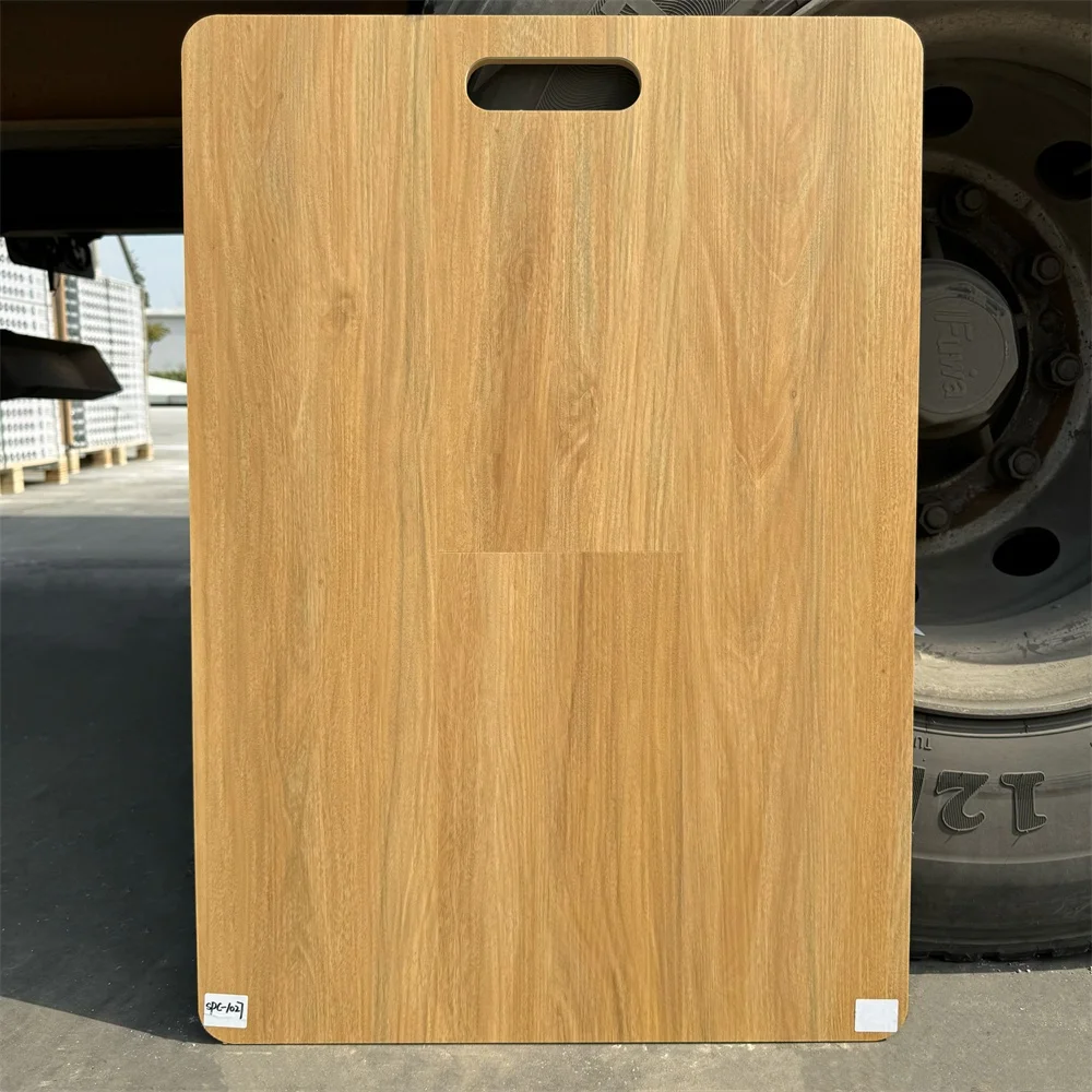 Customized 4mm 5mm SPC Click Floor Fireproof Waterproof PVC Vinyl Piso Durable 5mm SPC Flooring Office 8mm Wear Layer Indoor Use