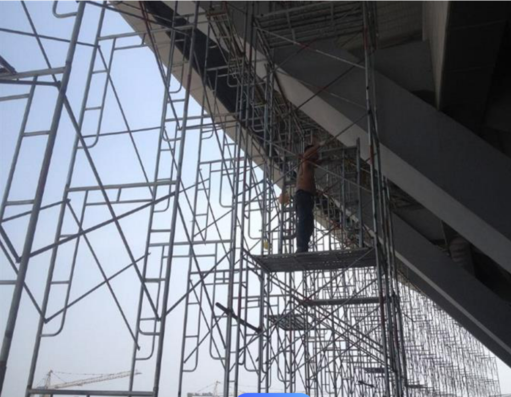 Cheap Cost Portable Mobile Scaffolding Frame Construction Wheel Galvanized Telescopic Decoration Folding Ladder Scaffolding