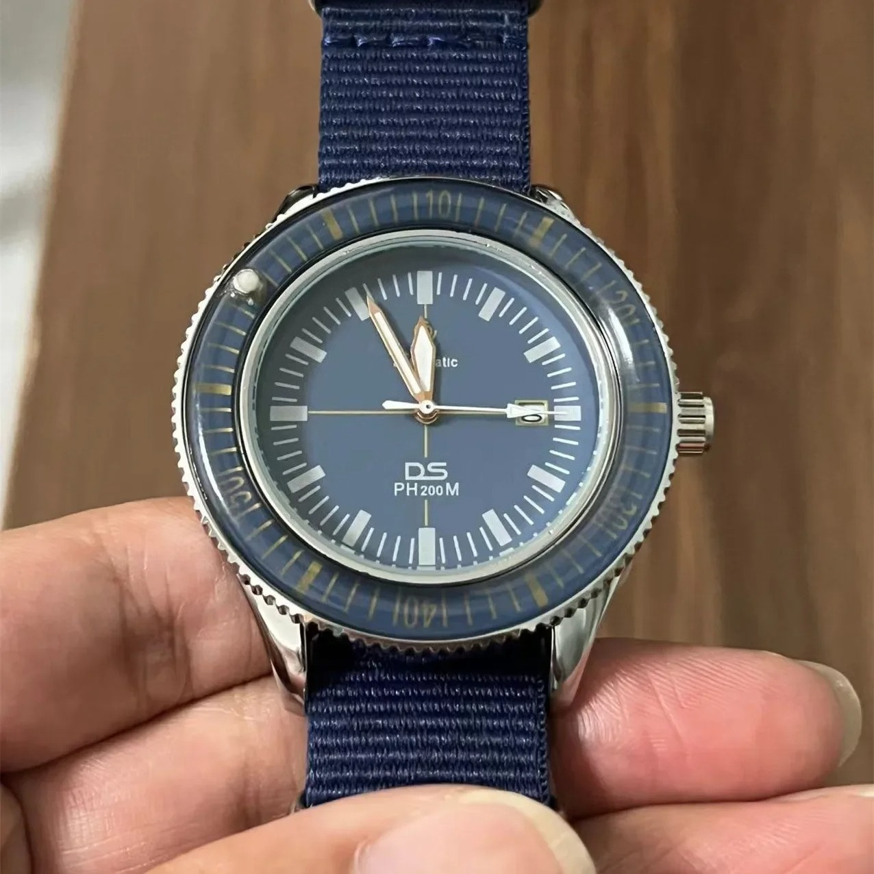 Nova moda marca de luxo relógios pulseiras de couro de alta qualidade não mecânico relógios de quartzo negócios casuais relógios masculinos