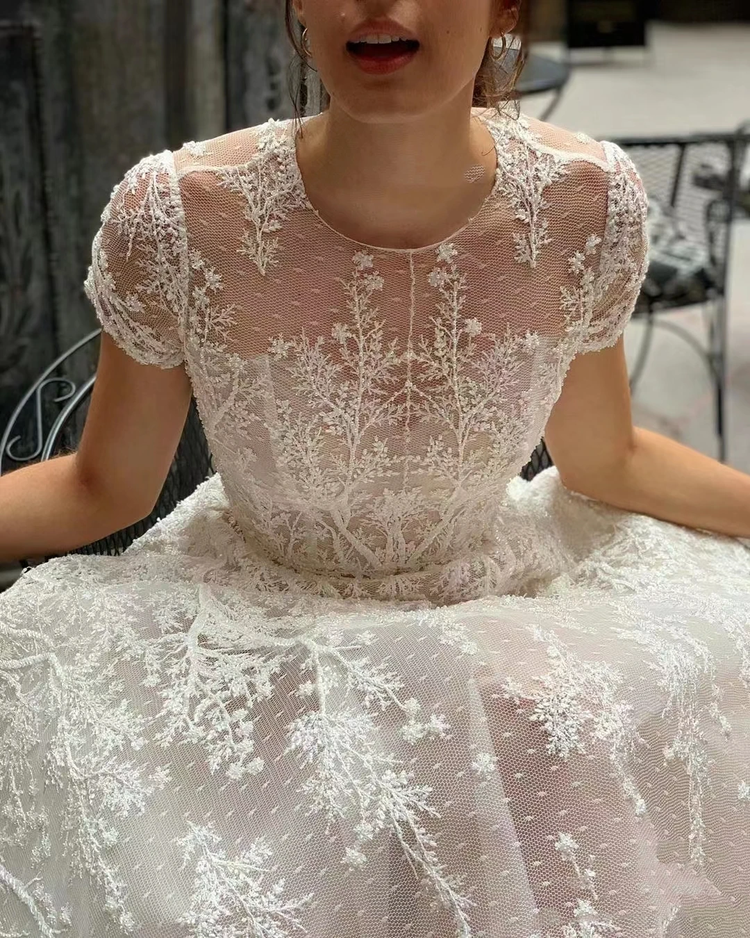 ヴィンテージボヘミアンスタイルのウェディングドレス,ラウンドネック,半袖,レースのアップリケ付き,カスタム,コレクション2020