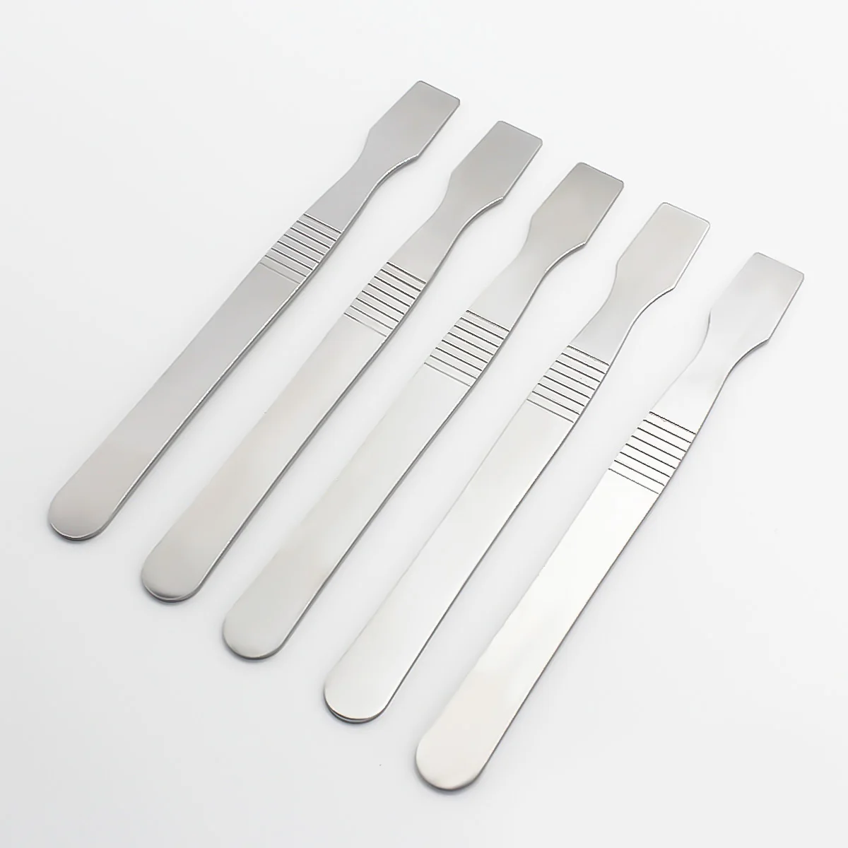 Scraper โลหะ Spudger Solder Paste Spudger มีดเหล็กบริสุทธิ์ซ่อม BGA Paver Blade Solder Paste Scraper นาฬิกาซ่อมโทรศัพท์เครื่องมือ