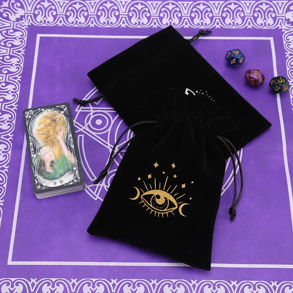 1 ชิ้น 13x18 ซม.กํามะหยี่สีดํา TAROT กระเป๋า Oracle การ์ด Runes Constellation แม่มด Divination อุปกรณ์เสริมเครื่องประดับลูกเต๋ากระเป๋า