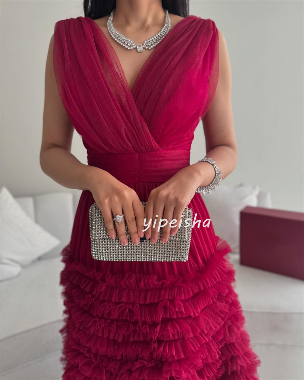 Moda personalizada clássico tule plissado ruched em camadas a linha com decote em v vestidos longos sob medida vestidos de ocasião combinando requintado