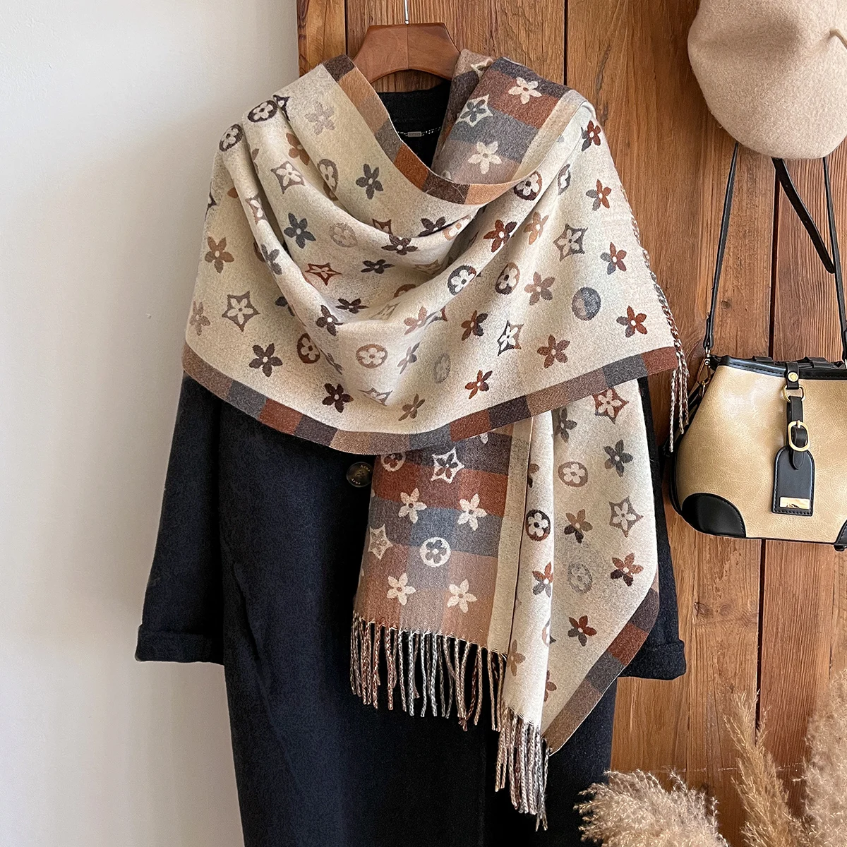 Nowa Marka Narodowy Styl Szal Kaszmirowy Zimowy Damski Pashmina Szale Ciepłe Kocie Otulacze Damski Foulard Bandana Grube Szaliki