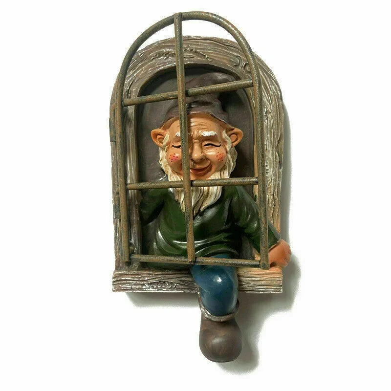 Elf Out The Door/Window Tree Hugger Naughty Garden Gnome Statue Tree Decor