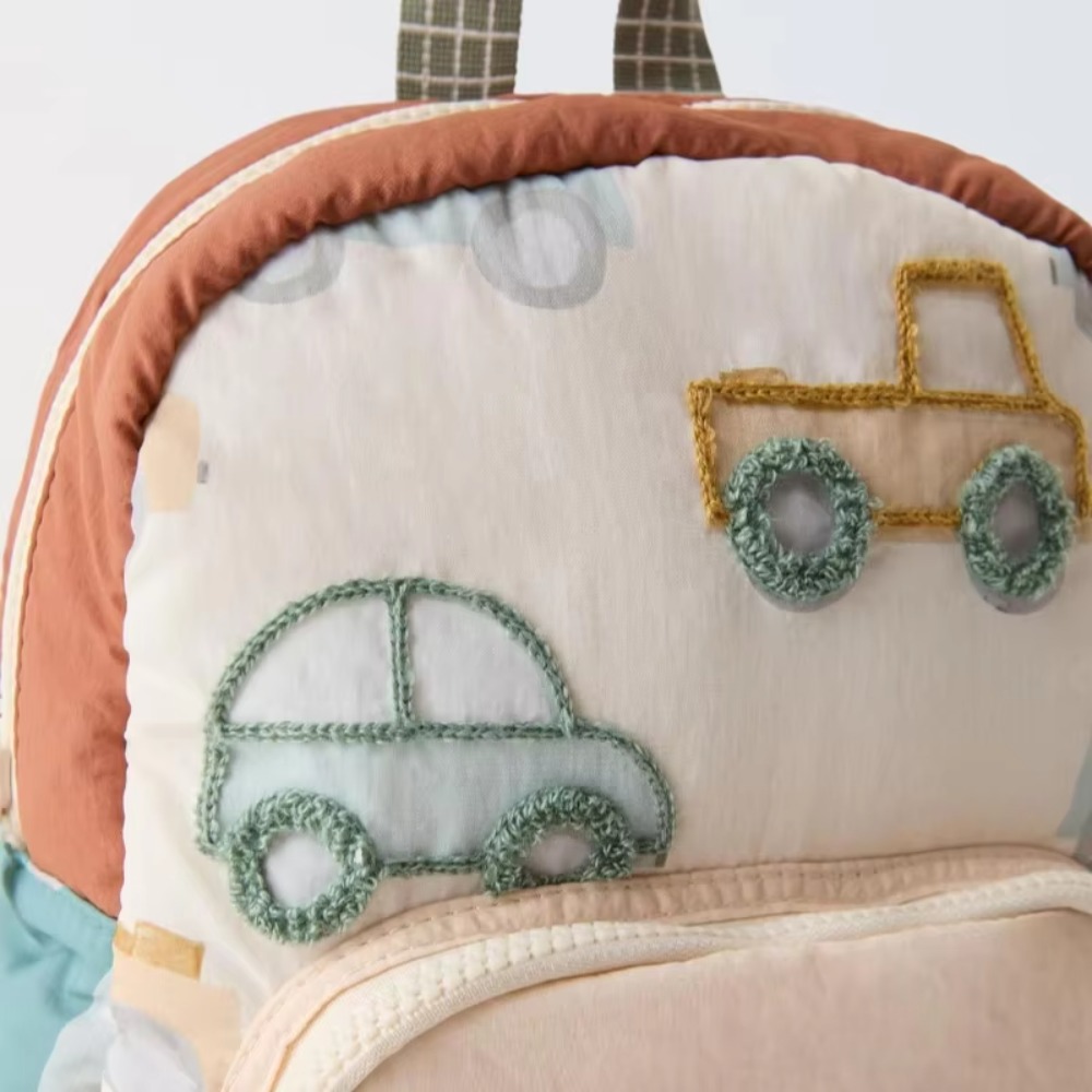 子供のための漫画のバックパック,車の刺embroidery,幼稚園のための多機能ランドセル,軽量,男の子と女の子