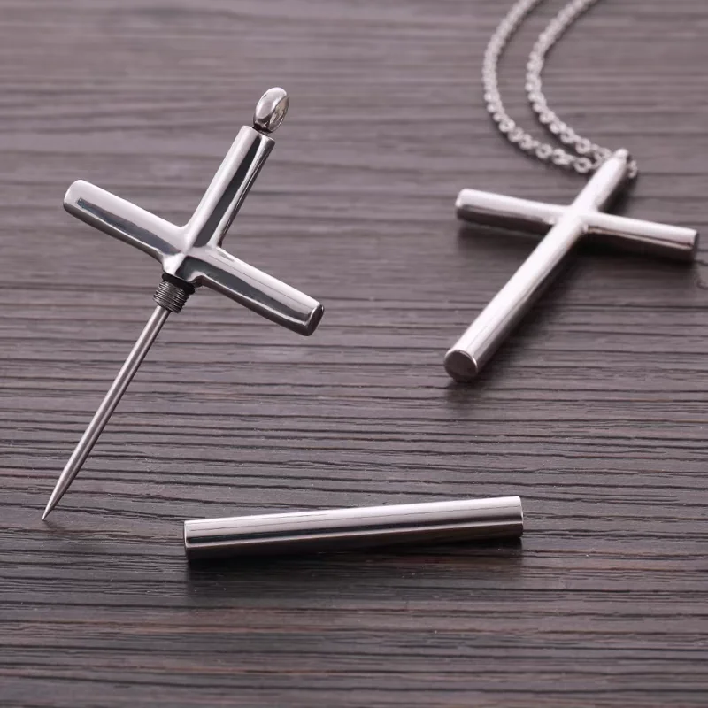 จี้สแตนเลสสร้อยคอข้ามผู้ชายแฟชั่นเครื่องประดับโซ่เด็ก EDC Gadgets สําหรับชายหญิงหญิงของขวัญหลายเครื่องมือ