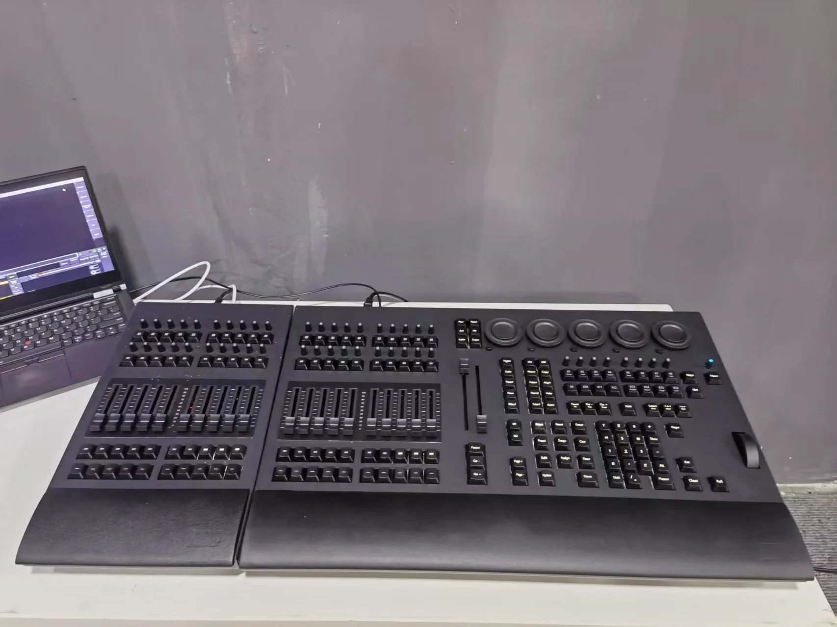 WING Series OnPC DMX Dimming Console Lighting Stage Equipment MA3 Fader Wing