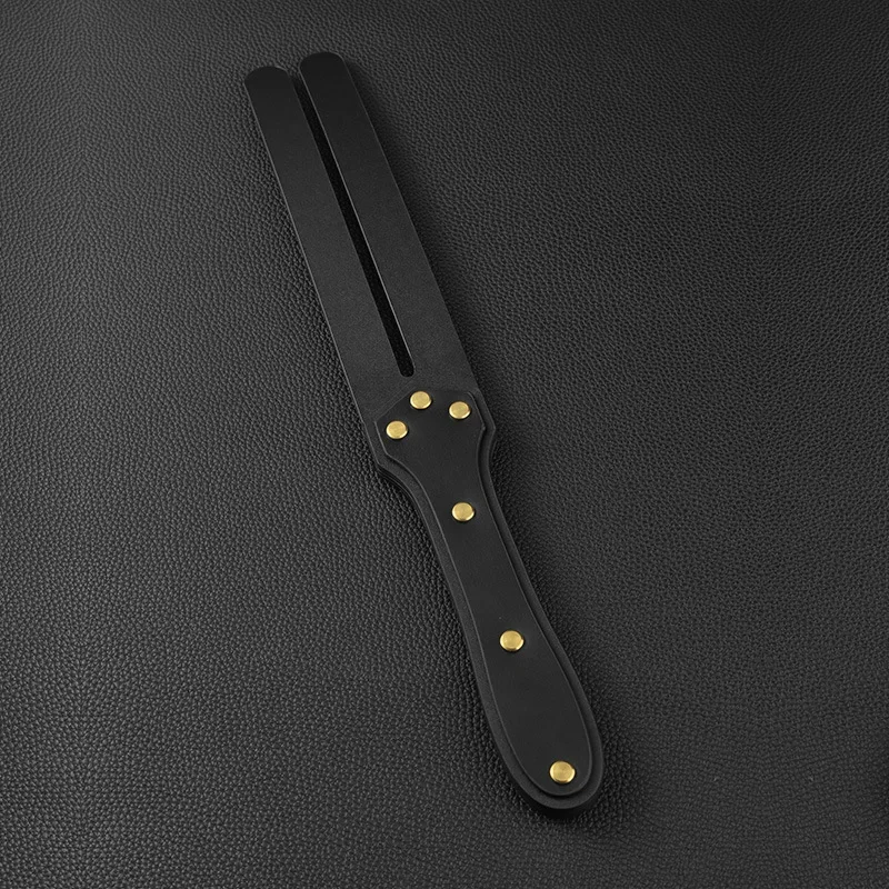 37.5 ซม.2 ชั้นของแท้หนังแส้แส้,Rivet เสริมจับขี่ Crop Party Flogger ขี่ม้า