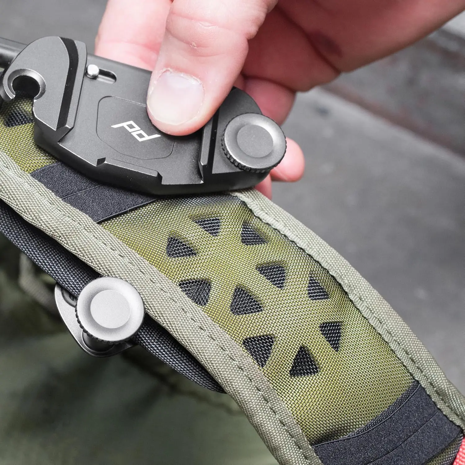 Capture Camera Clip V3, Black with Plate, Holds DSLR, Compact and Point and Shoot Bodies, Secure, Stable and Accessible