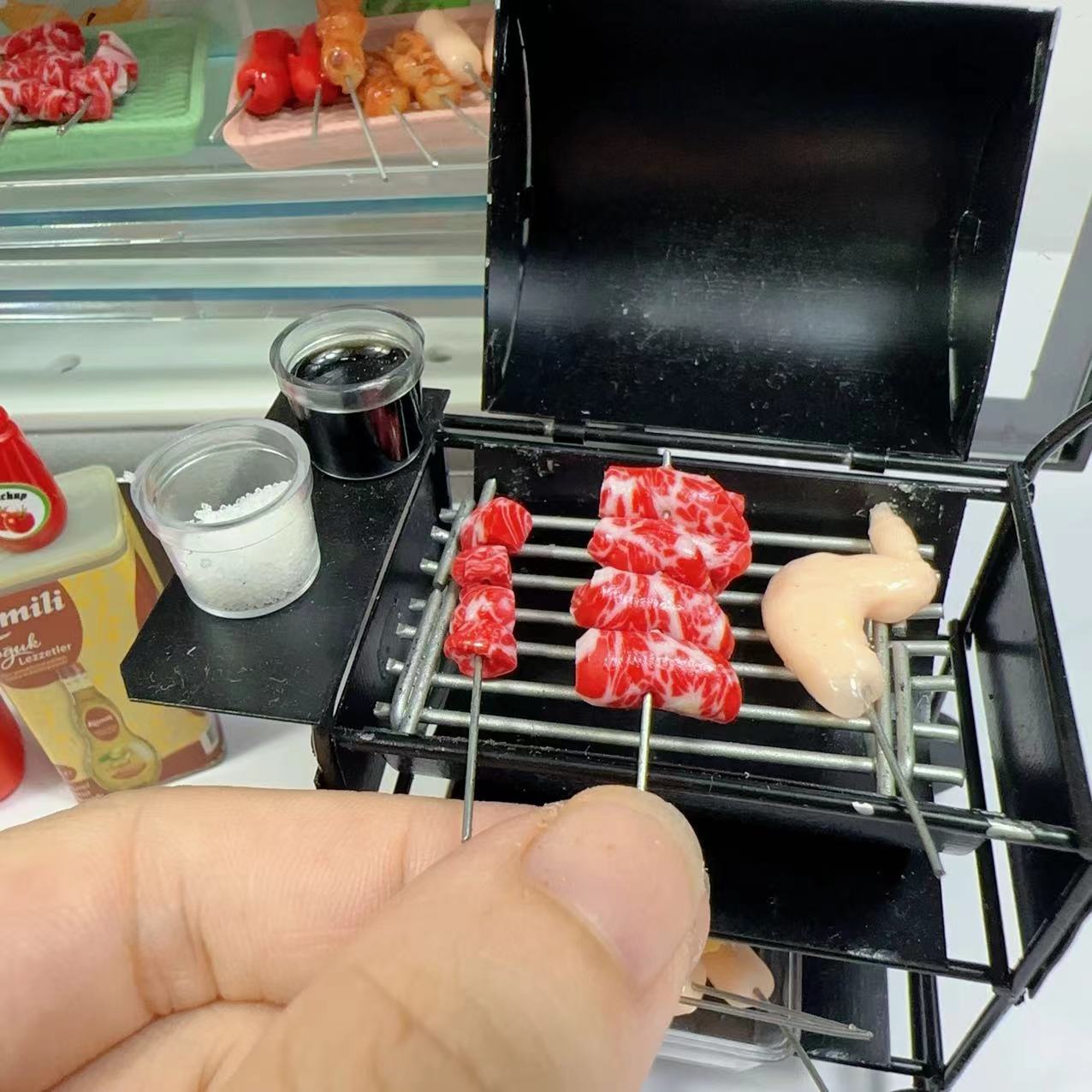 Neue 1/12 Miniatur Supermarkt Lebensmittel Simulation Kabob Rindfleisch Wurst Mais Pilz für Puppenhaus Mini Küche Ton Lebensmittel Zubehör