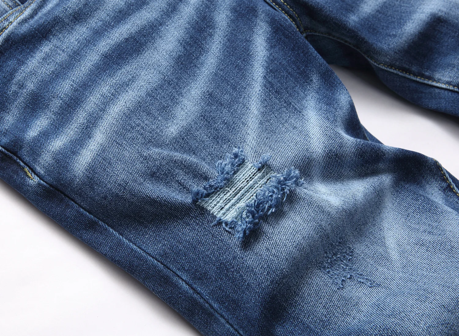 2025 メンズリッピングジーンズ高級ブランドライトブルー穴長ズボン品質男性ファッションストレッチスリムパンツ 58 男性スキニージーンズ