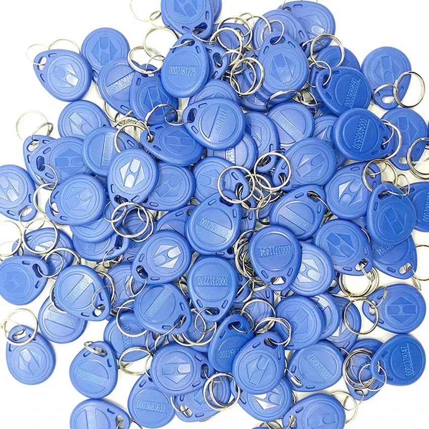 100 Uds etiqueta RFID 125KHz tarjeta RFID de proximidad llaveros Control de acceso tarjeta inteligente 11 colores llavero de solo lectura